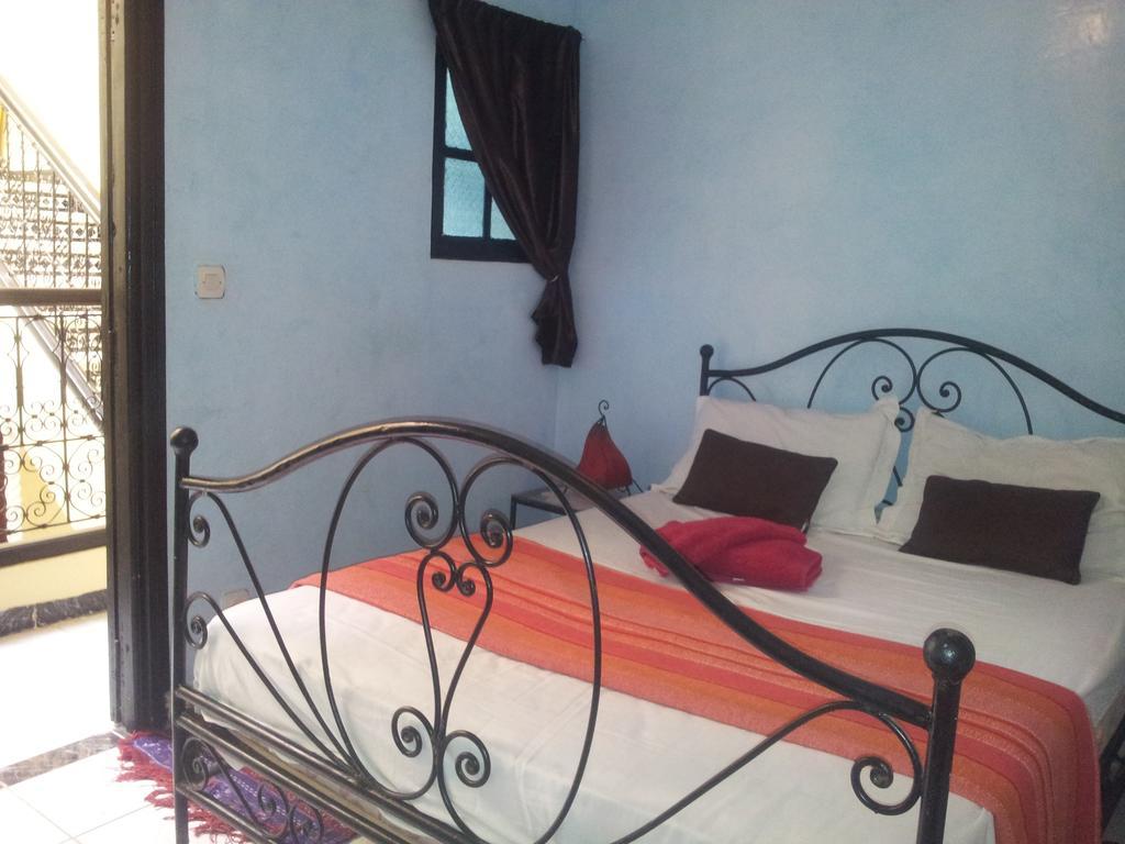 Riad Les Portes De La Medina 마라케시 객실 사진