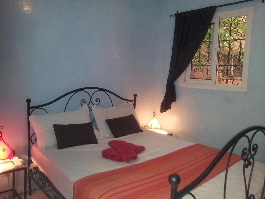 Riad Les Portes De La Medina 마라케시 객실 사진