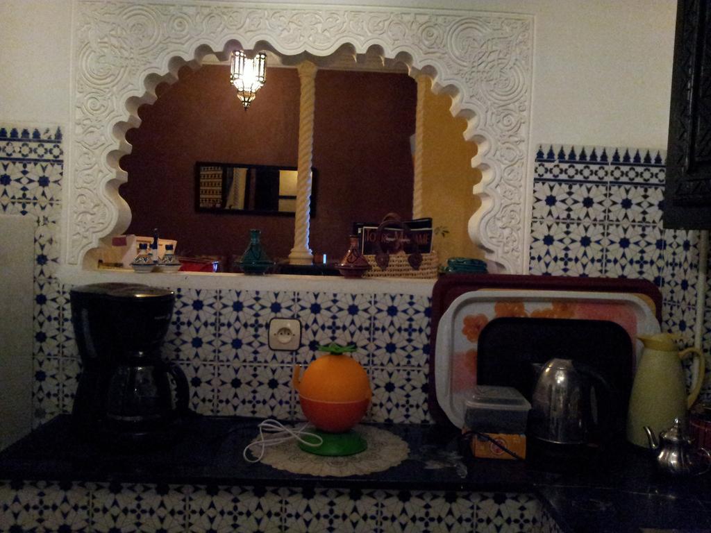 Riad Les Portes De La Medina 마라케시 외부 사진